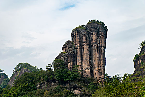 玉女峰(四川都江堰山峰)