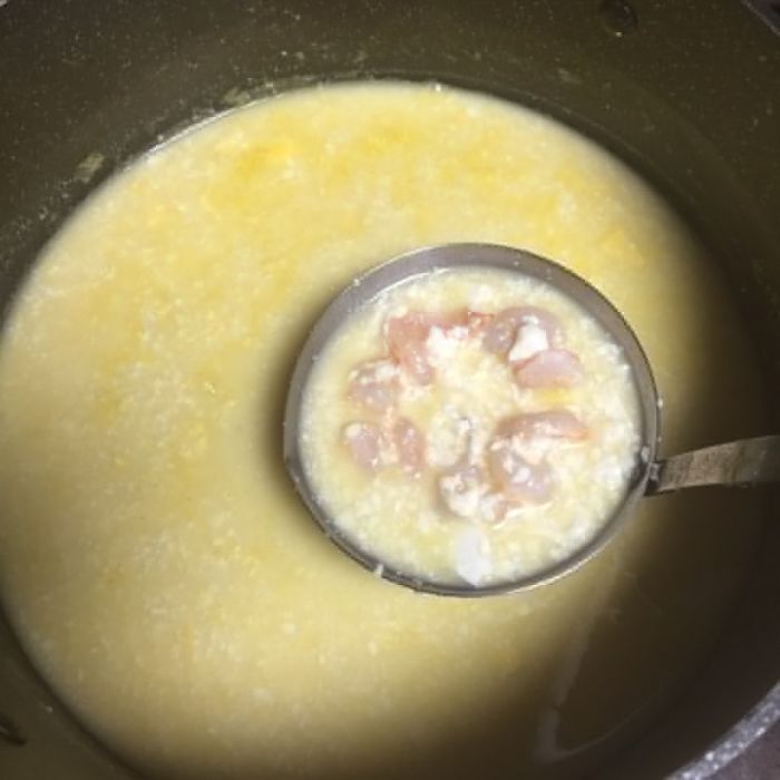 蝦仁鹹蛋豆腐湯