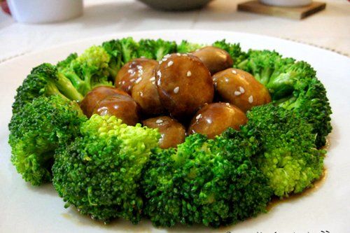 花椰菜炒鮮菇