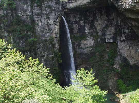 黑山谷生態旅遊區