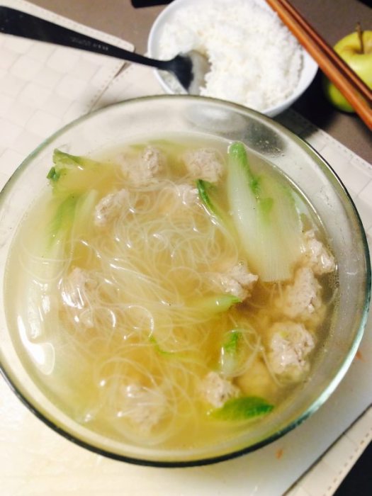 肉絲白菜冬粉湯