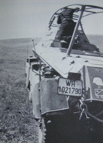 Sd Kfz 231 (6-Rad) 重型裝甲偵察車