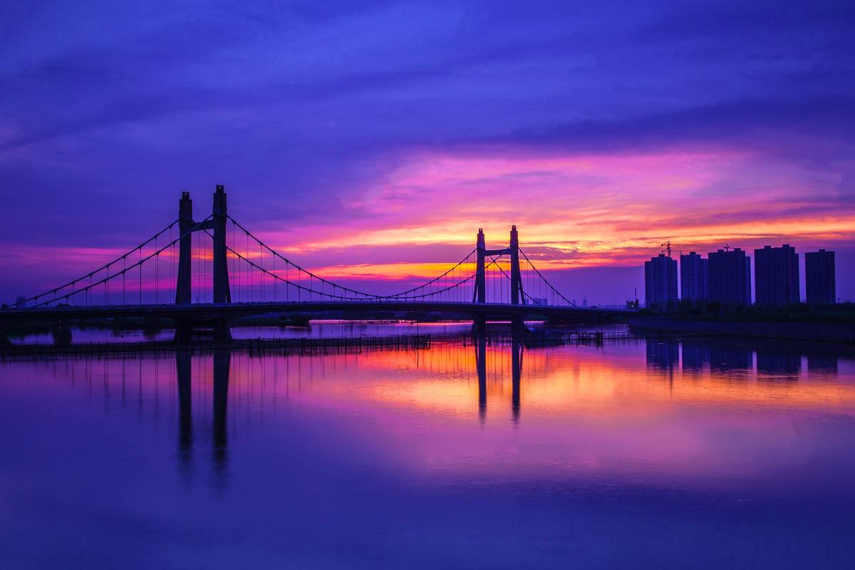 鏡湖大橋