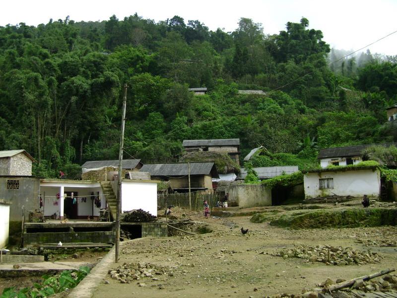 小黑山自然村(營盤鄉牛滾塘村委會下轄自然村)