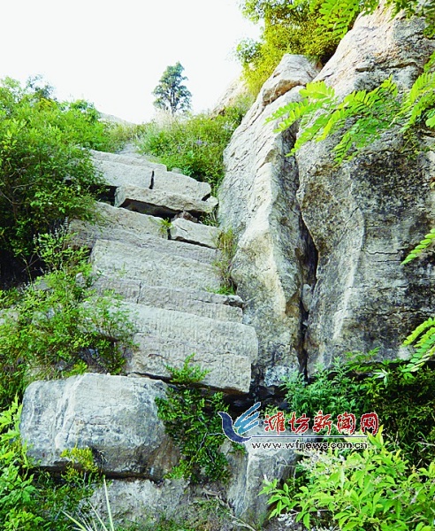 盤龍山南天門