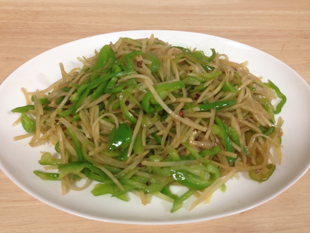 醋溜青椒土豆絲