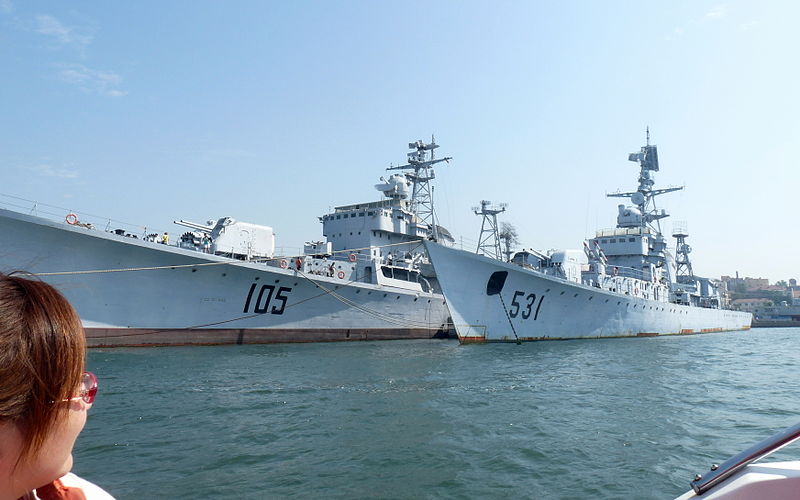 中國105“濟南”號驅逐艦