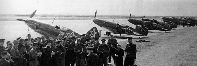 1944 年初，波羅的海艦隊第 7 戰鬥機團混合裝備的 MiG-3 和 P-40