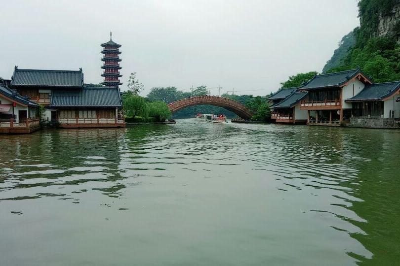 木龍湖景區