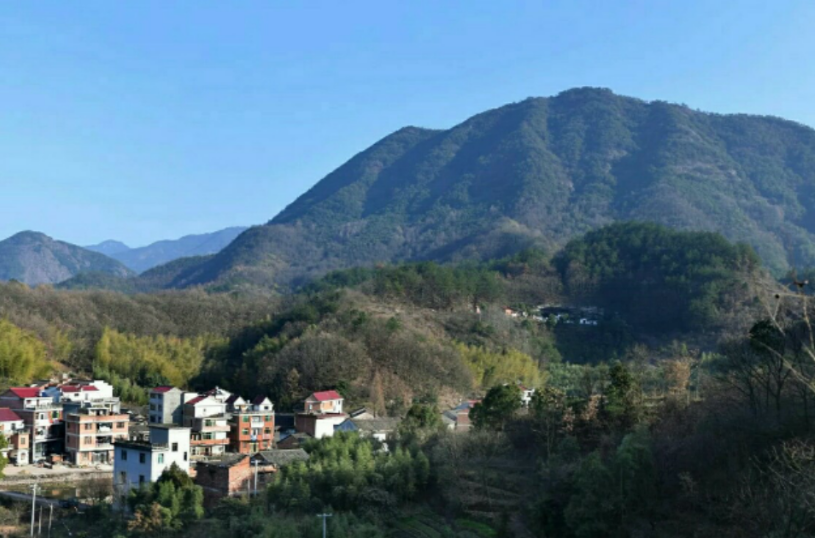 麂獅岩