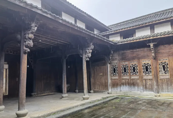 赤岸朱宅建築群