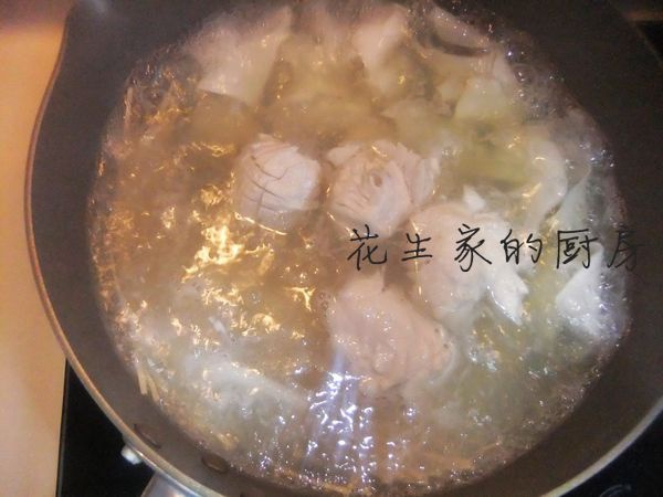 香菇魚丸雲吞麵