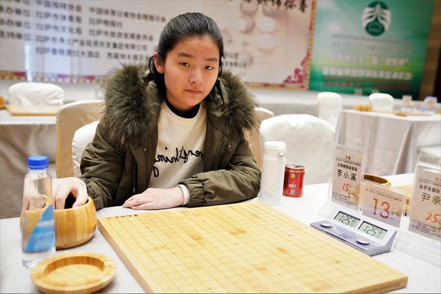 李小溪(圍棋職業棋手（05年）)