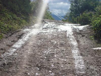 青甸灣村通村道路