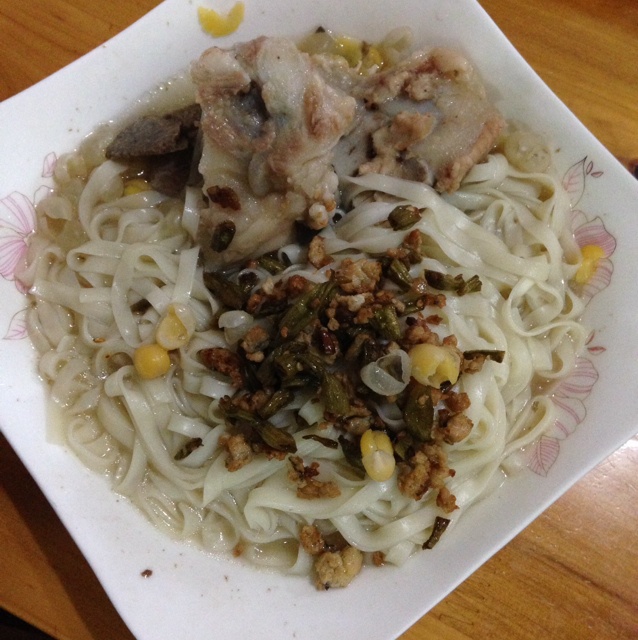 雞肉紹子豆湯麵