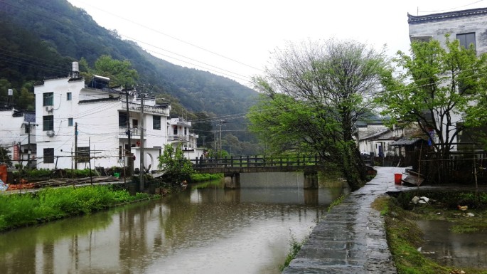 鶴溪村(江蘇省常州市武進區鄒區鎮下轄村)