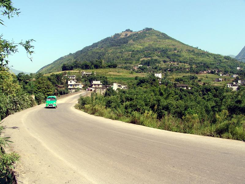 進村道路