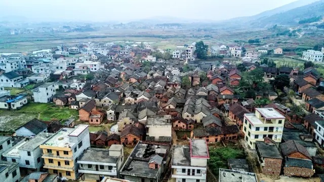 羅渡村(湖南省耒陽市仁義鎮羅渡村)