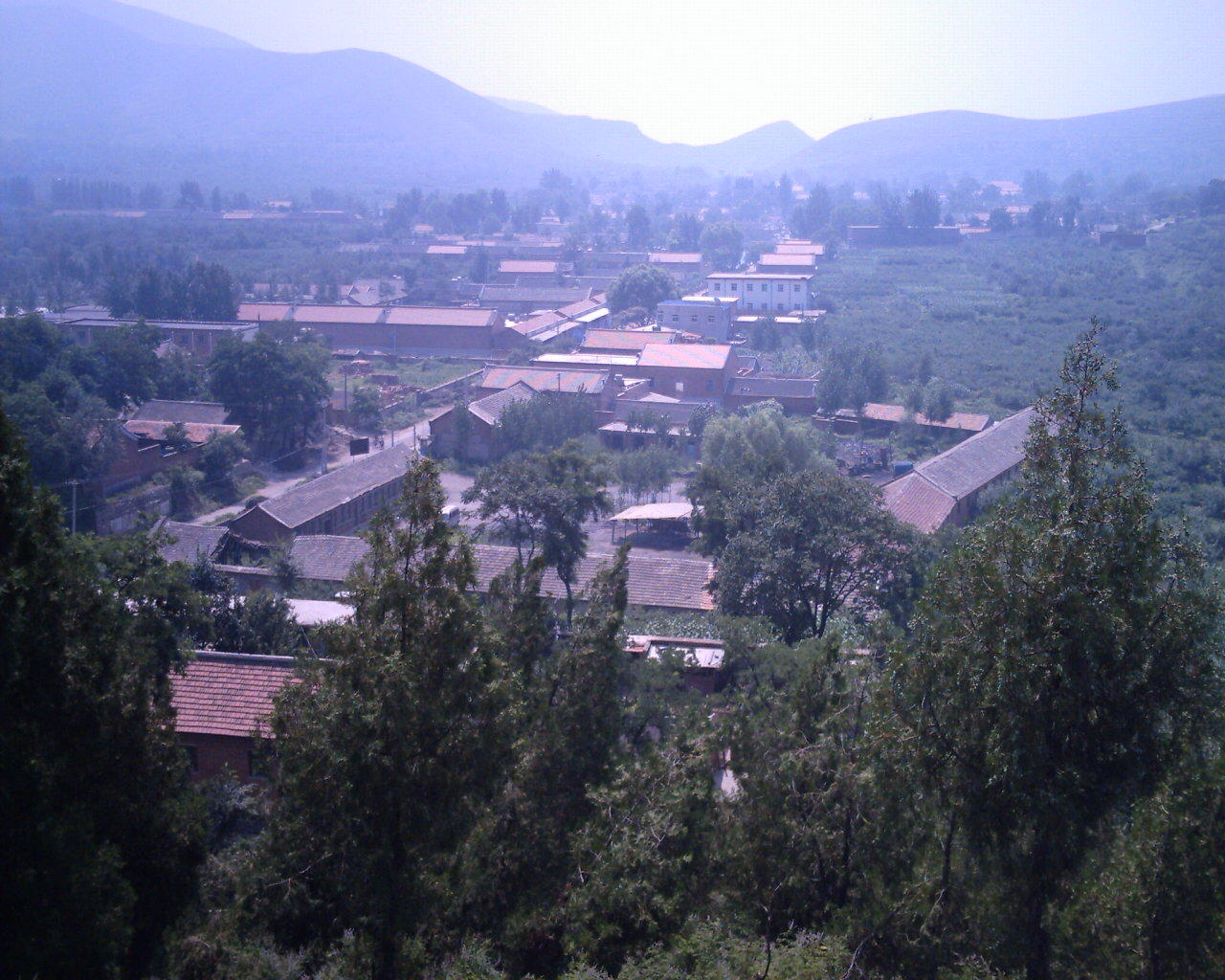 孟村村(雲南富寧縣下轄村)