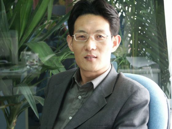 2003年2月，深圳