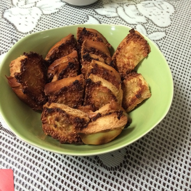 蒜蓉烤饅頭片