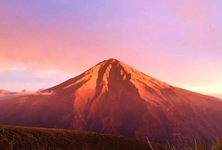 米斯蒂火山