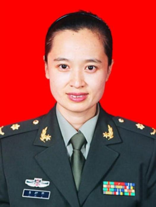 李新麗(中國人民解放軍第322醫院婦產科主任醫師)