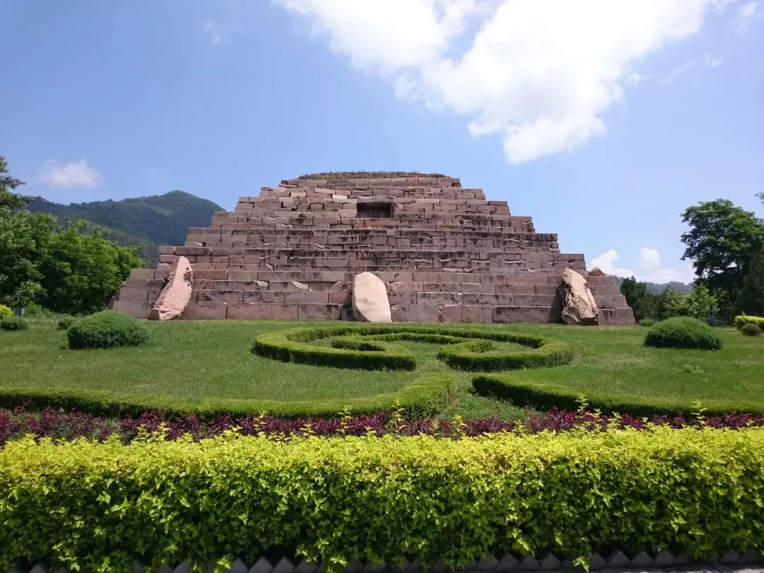 通化市高句麗文物古蹟旅遊景區