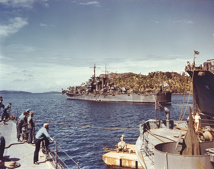 科隆班加拉島海戰前停泊於圖拉吉港的“聖路易斯”號