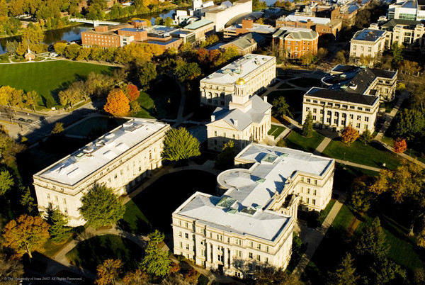 愛荷華大學(University of Iowa)