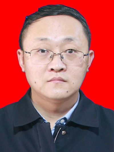 李哲(河北省保定市蠡縣縣委常委、縣開發區黨工委書記、管委會主任)