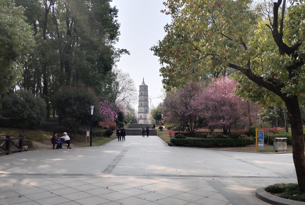 文筆峰(湖北省京山市文筆峰)