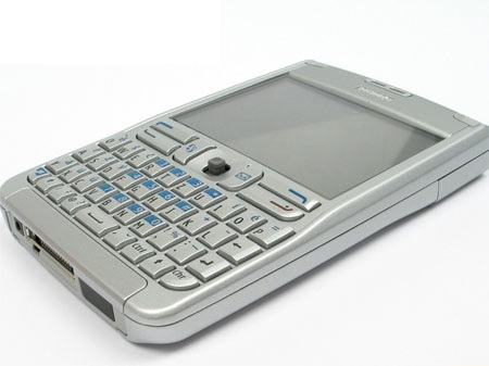 NOKIA E61