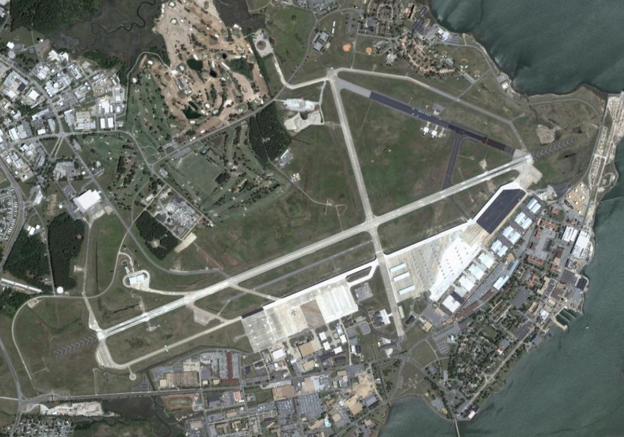 蘭利空軍基地衛星照片