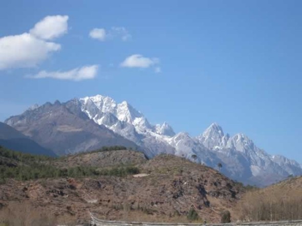 束河方舟客棧雪山觀景台