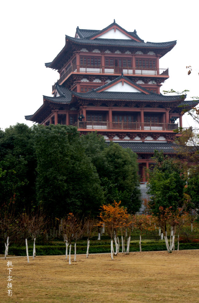 黃岡遺愛湖美術館