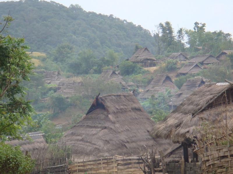 扣勐老寨村