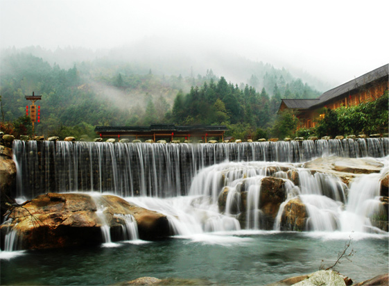 大鄣山臥龍谷風景區