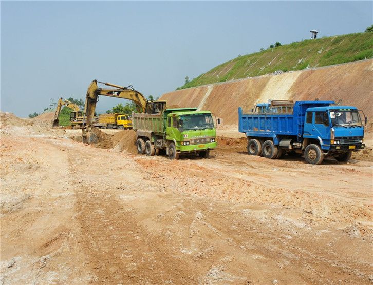 挖方路基