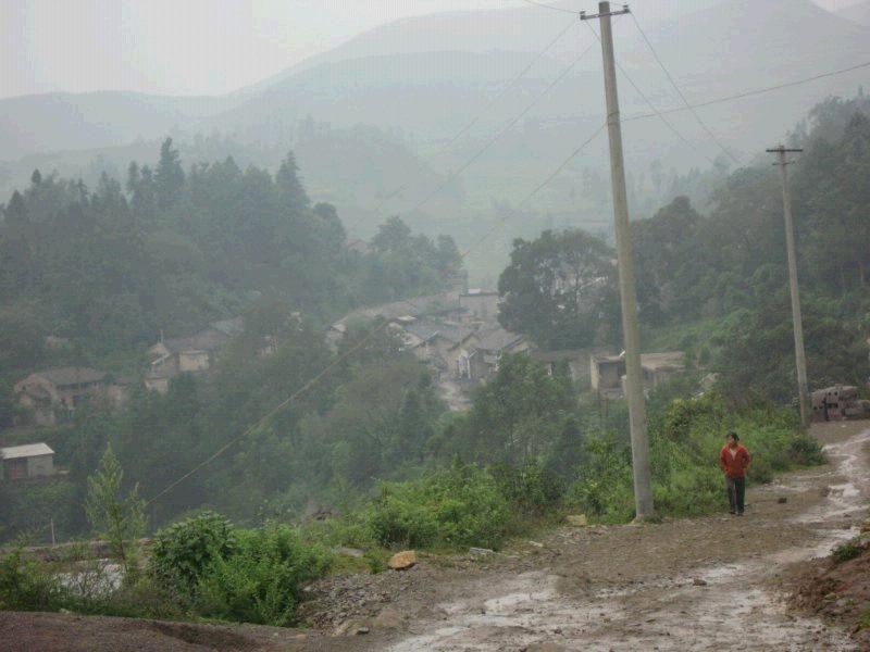 虎山村(雲南省曲靖羅平縣老廠鄉虎山村委會)