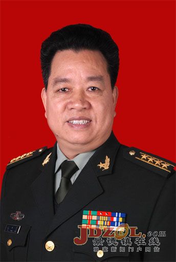 景德鎮市委常委、軍分區政委