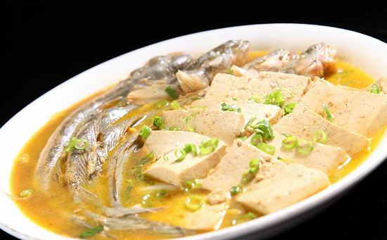 鯰魚燉豆腐