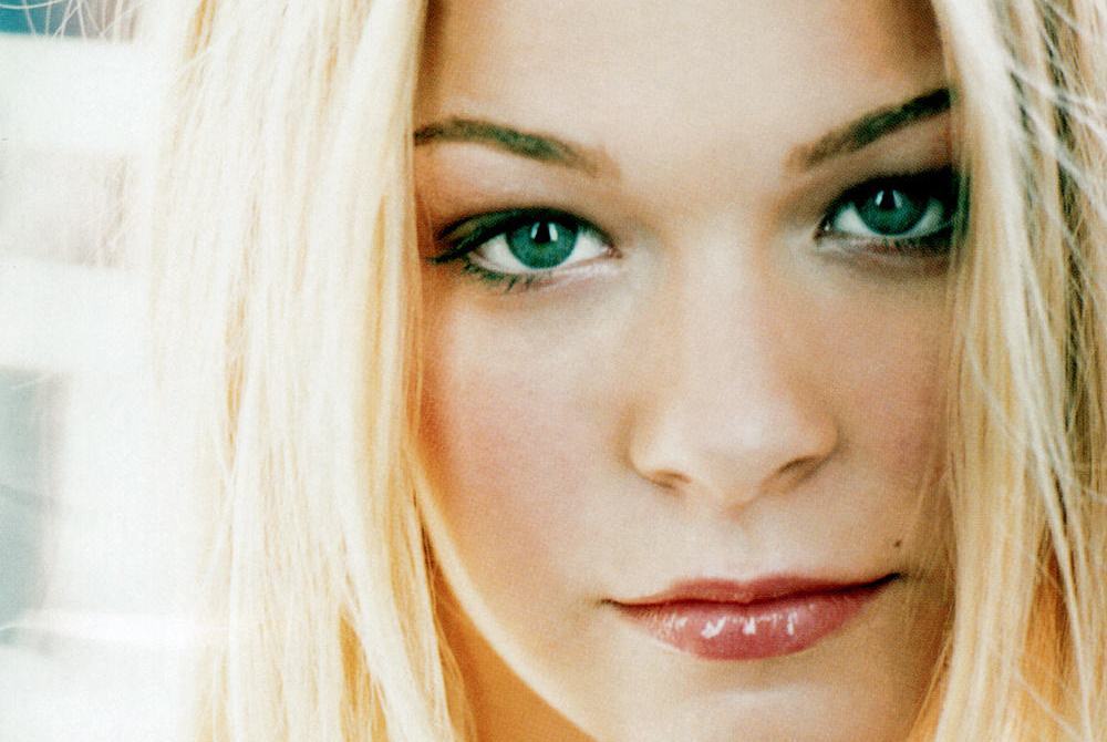 LeAnn Rimes(1999年黎安·萊姆斯發行的音樂專輯)