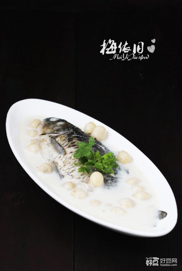 蓮子鯽魚湯