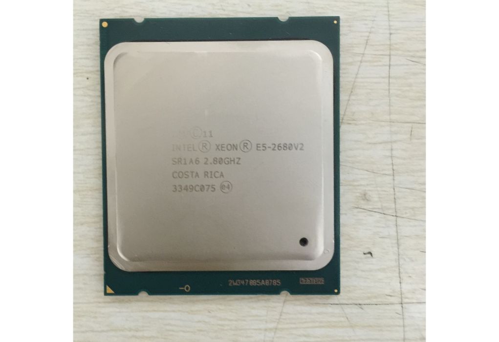 Intel Xeon E5-2450