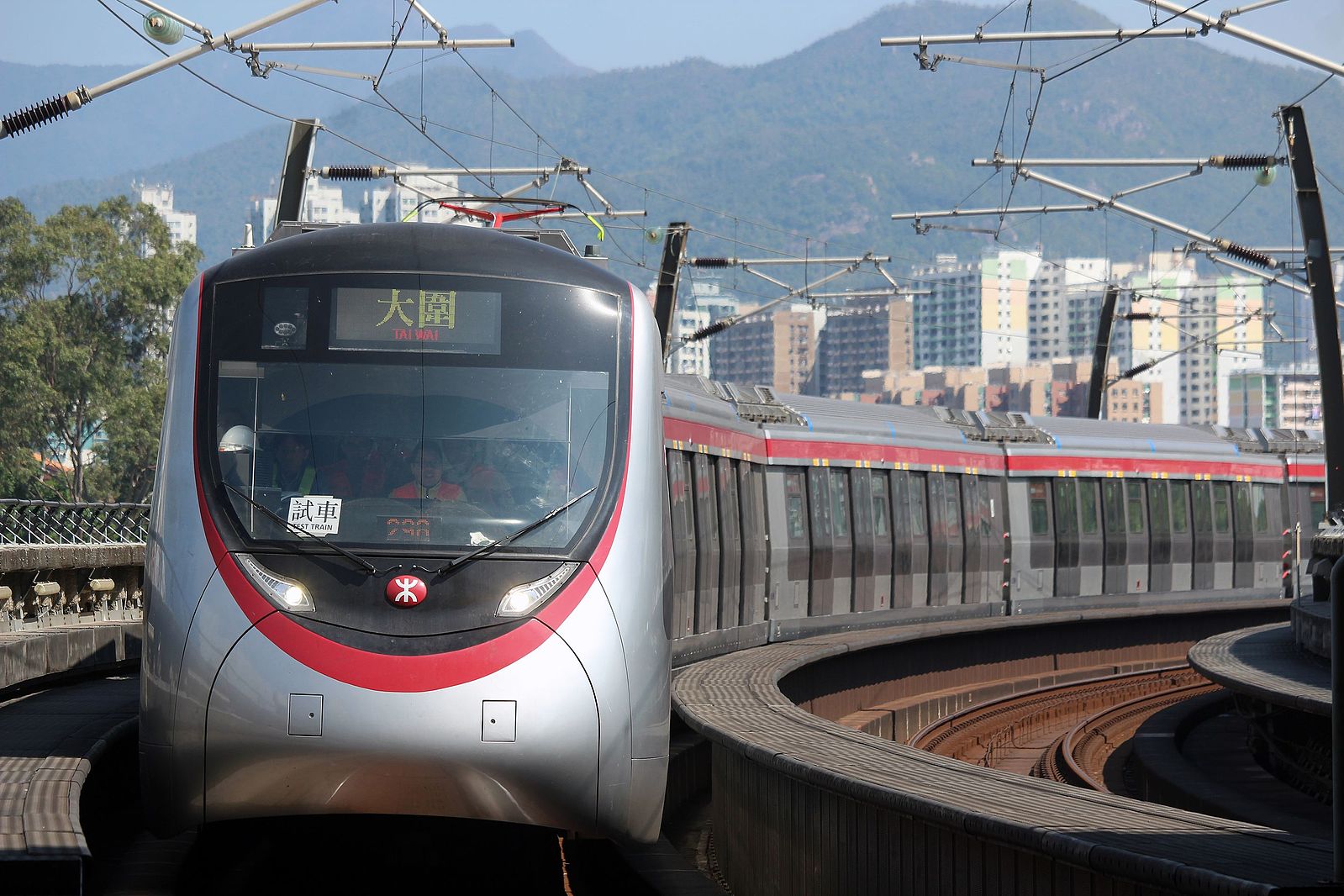 港鐵馬鞍山線試車圖片