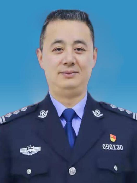 李雄林