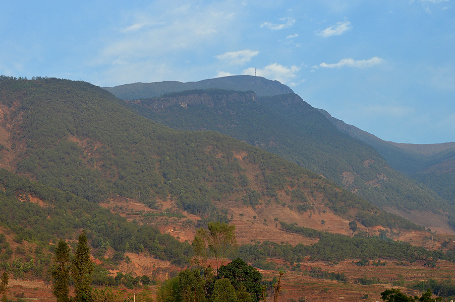 龍肘山(玉墟山)