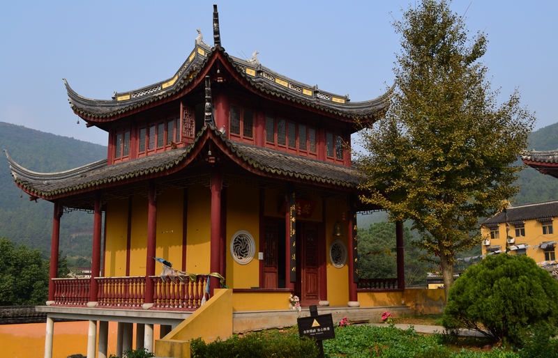 寶華寺(山西五台山寶華寺)