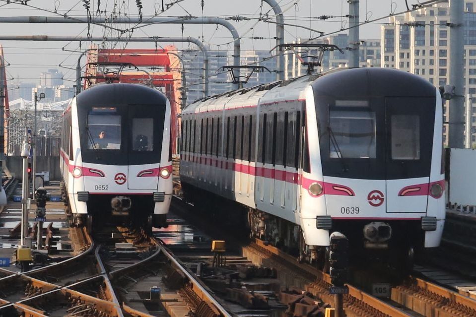 上海軌道交通AC-14型電動列車